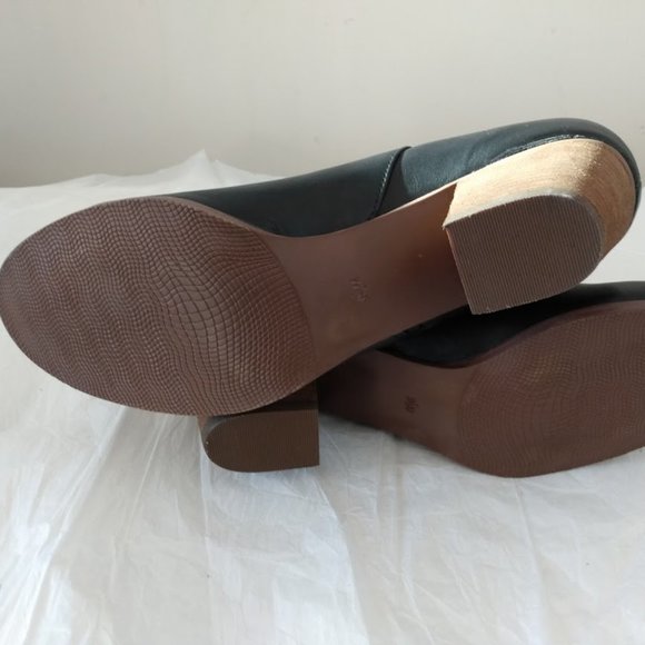 Crown Vintage Leather Bootie - Picture 10 of 13